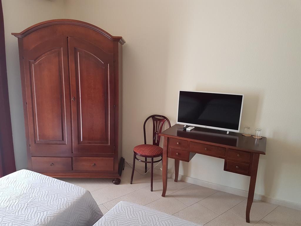 Hotel Porto Azzurro Giardini Naxos Εξωτερικό φωτογραφία